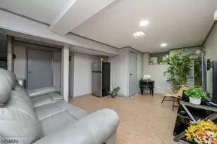 829-831 S 13th St, Newark, NJ 07108 - Photo 38