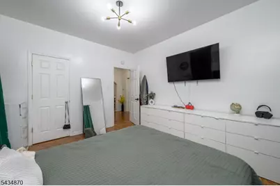 829-831 S 13th St, Newark, NJ 07108 - Photo 16