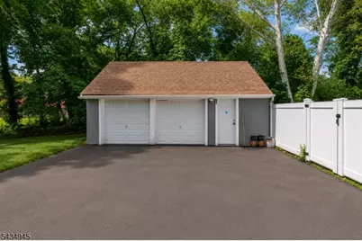 379 Old Georges Rd, North Brunswick Township, NJ 08902 - Photo 8