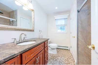 12 Rene Ct, Wayne Twp., NJ 07470 - Photo 20