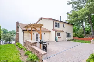 12 Rene Ct, Wayne, NJ 07470 - Photo 26