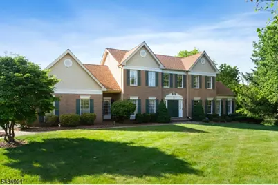 12 Montfort Dr, Montgomery Township, NJ 08502 - Photo 2