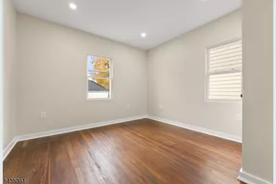 218 Ampere Pkwy, Bloomfield, NJ 07003 - Photo 14