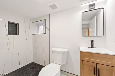 218 Ampere Pkwy, Bloomfield, NJ 07003 - Photo 36