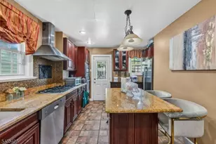 502 Merrill Ct, Orange, NJ 07050 - Photo 8