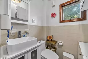 502 Merrill Ct, Orange, NJ 07050 - Photo 12