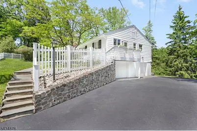 109-111 Anderson Hill Rd, Bernardsville, NJ 07924 - Photo 32