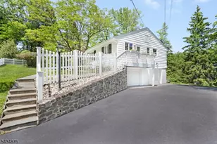 111 Anderson Hill Rd, Bernardsville, NJ 07924 - Photo 32