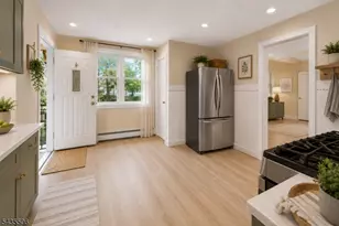 366 7th Ave W, Newark, NJ 07107 - Photo 12
