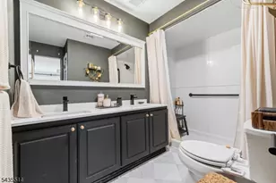 25 Fells Manor Rd, Caldwell, NJ 07006 - Photo 22