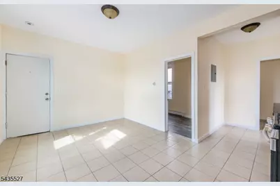 287 N 10th St #2, Newark, NJ 07107 - Photo 4