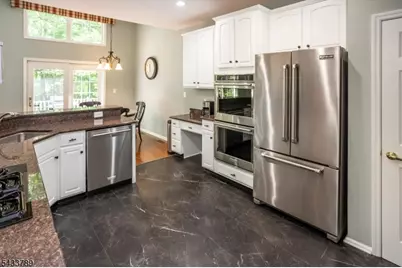 16 Wyckoff Way, Chester, NJ 07930 - Photo 16