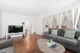 18 Lake Ave, East Brunswick Township, NJ 08816 - Photo 2
