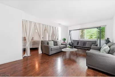 18 Lake Ave, East Brunswick Township, NJ 08816 - Photo 10
