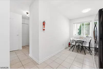 18 Lake Ave, East Brunswick Township, NJ 08816 - Photo 6