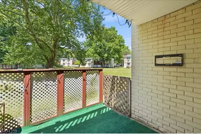 18 Lake Ave, East Brunswick Township, NJ 08816 - Photo 18