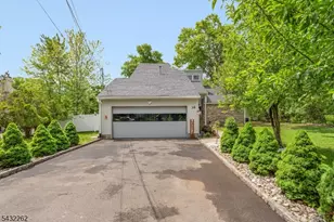 36 Gates Rd, Franklin Township, NJ 08873 - Photo 22