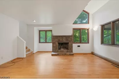 17 Village Way #6, Highland Lakes, NJ 07462 - Photo 2