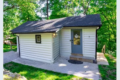 7 Birch Road, Vernon Twp., NJ 07461 - Photo 2