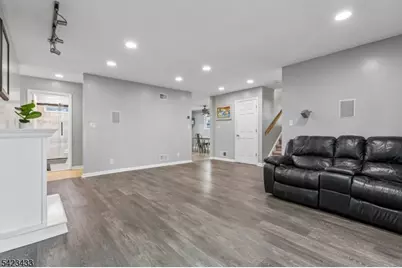 45 Hillside Ave, Nutley, NJ 07110 - Photo 12