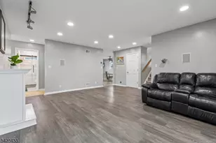 45 Hillside Ave, Nutley, NJ 07110 - Photo 12