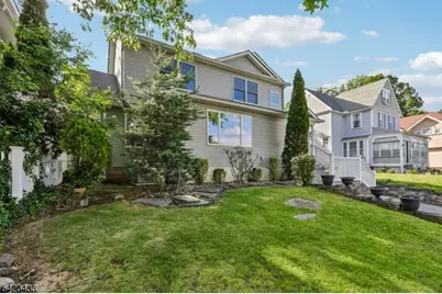 45 Hillside Ave, Nutley, NJ 07110 - Photo 34