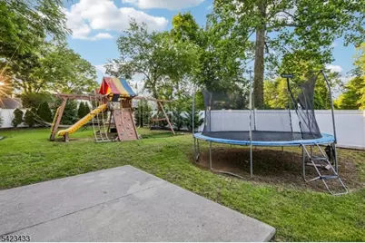 45 Hillside Ave, Nutley, NJ 07110 - Photo 42