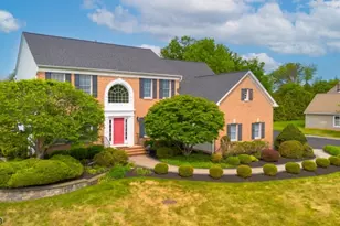 44 Titus Rd, Montgomery Township, NJ 08558 - Photo 2