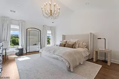 41 Chestnut Ct, Cedar Grove, NJ 07009 - Photo 10