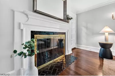 15 Afterglow Ave, Verona, NJ 07044 - Photo 8