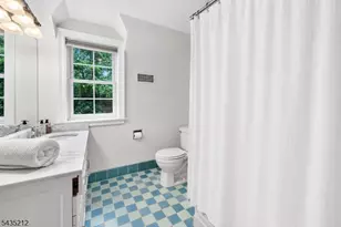 15 Afterglow Ave, Verona, NJ 07044 - Photo 28