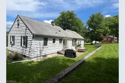 318 Palmer Rd, Denville, NJ 07834 - Photo 2