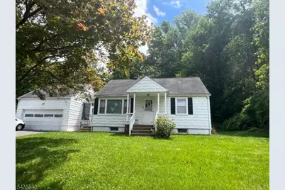 318 Palmer Rd, Denville, NJ 07834 - Photo 1