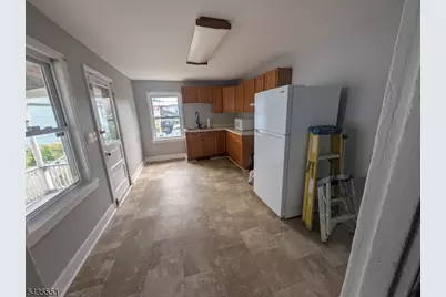 10 Randall St, Phillipsburg, NJ 08865 - Photo 4