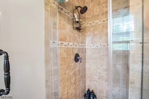 2 Ellam Dr, Randolph Township, NJ 07869 - Photo 20