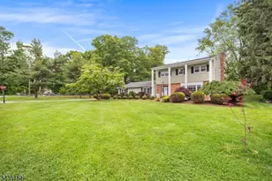2 Ellam Dr, Randolph Township, NJ 07869 - Photo 4