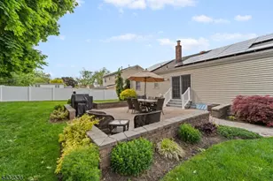 31 Middle Hill Rd, Woodbridge Township, NJ 07067 - Photo 4