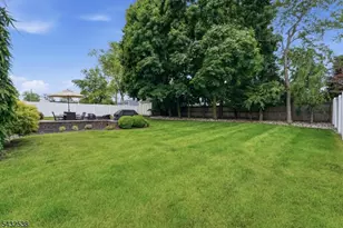 31 Middle Hill Rd, Woodbridge Township, NJ 07067 - Photo 36