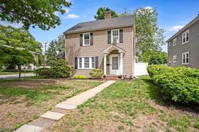 12 Raymond Rd, Morris Township, NJ 07960 - Photo 1