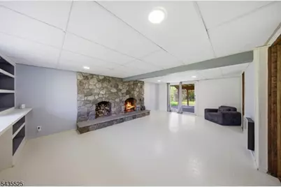 29 Lake Wallkill Rd, Vernon, NJ 07461 - Photo 16