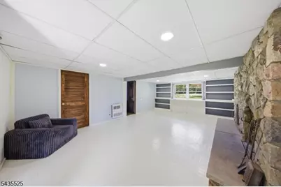 29 Lake Wallkill Rd, Vernon, NJ 07461 - Photo 18