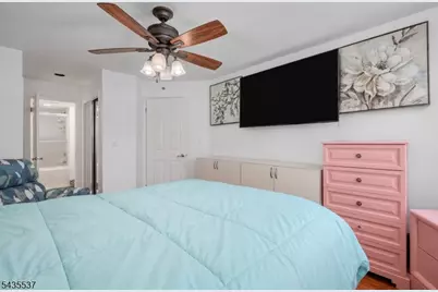 15 Boulder Run Rd, Paterson, NJ 07501 - Photo 14