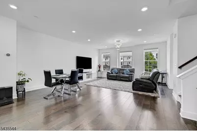 6 Martin Pl, Morris Plains, NJ 07950 - Photo 22