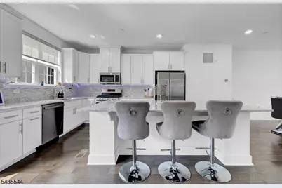 6 Martin Pl, Morris Plains, NJ 07950 - Photo 20
