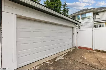 931 Pierpont St, Rahway, NJ 07065 - Photo 24