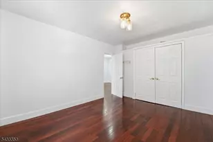 122 S Lincoln Ave, Middlesex, NJ 08846 - Photo 8