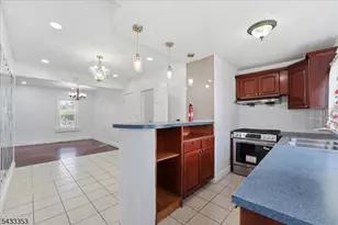 122 S Lincoln Ave, Middlesex, NJ 08846 - Photo 1