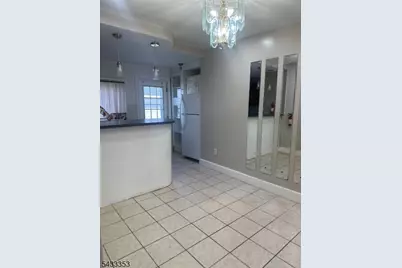 122 South Lincoln Ave #2, Middlesex, NJ 08846 - Photo 4