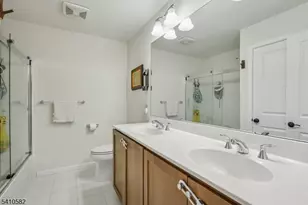 26 Wisteria Ct, Monroe Township, NJ 08831 - Photo 18