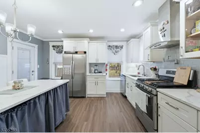 449 Union Ave, Elizabeth, NJ 07208 - Photo 18